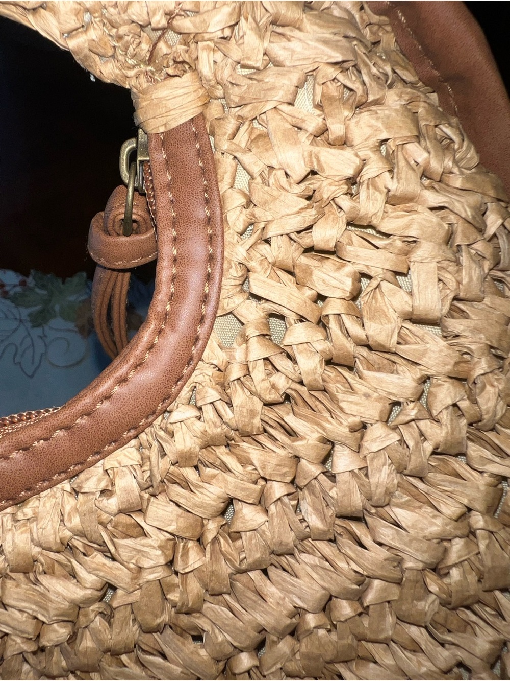 NWT Time and Tru Natural Raffia Top Knot Crescent Handbag - Picture 5 of 6